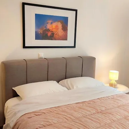 Wonderful In Acropolis Apartment